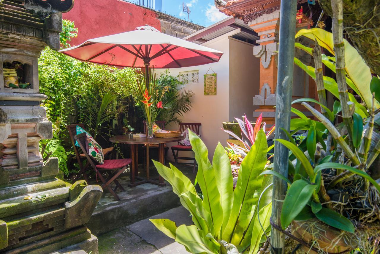 Radha Homestay Sanur  Exterior photo